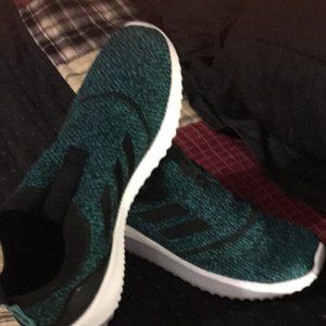 Adidas Women's Ultimafusion Sneaker Aqua/Black